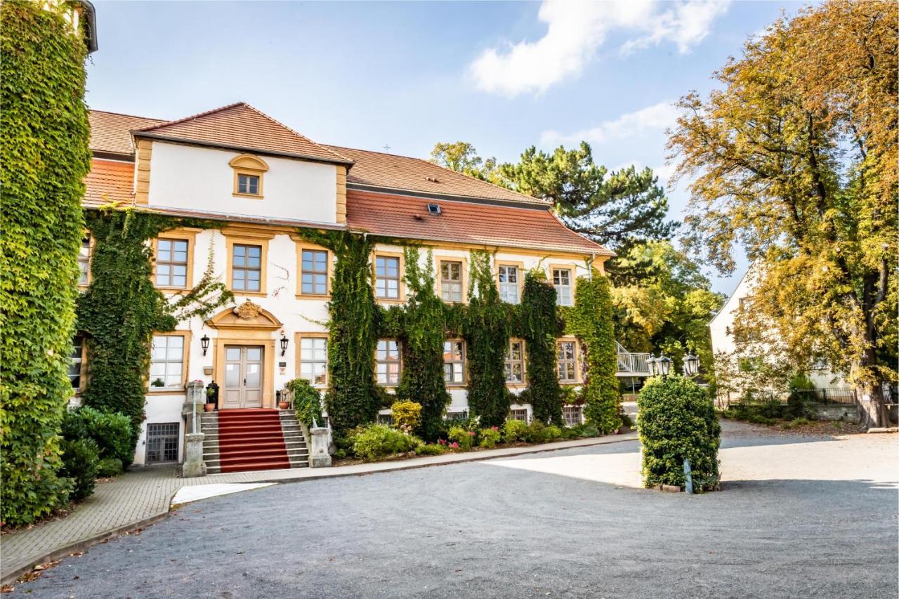 Stadtschloss Hecklingen*** Hecklingen  Eksteriør billede