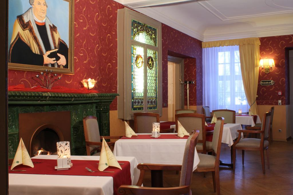 Stadtschloss Hecklingen*** Hecklingen  Eksteriør billede